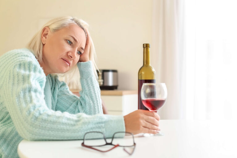 women, alcohol and perimenopause
